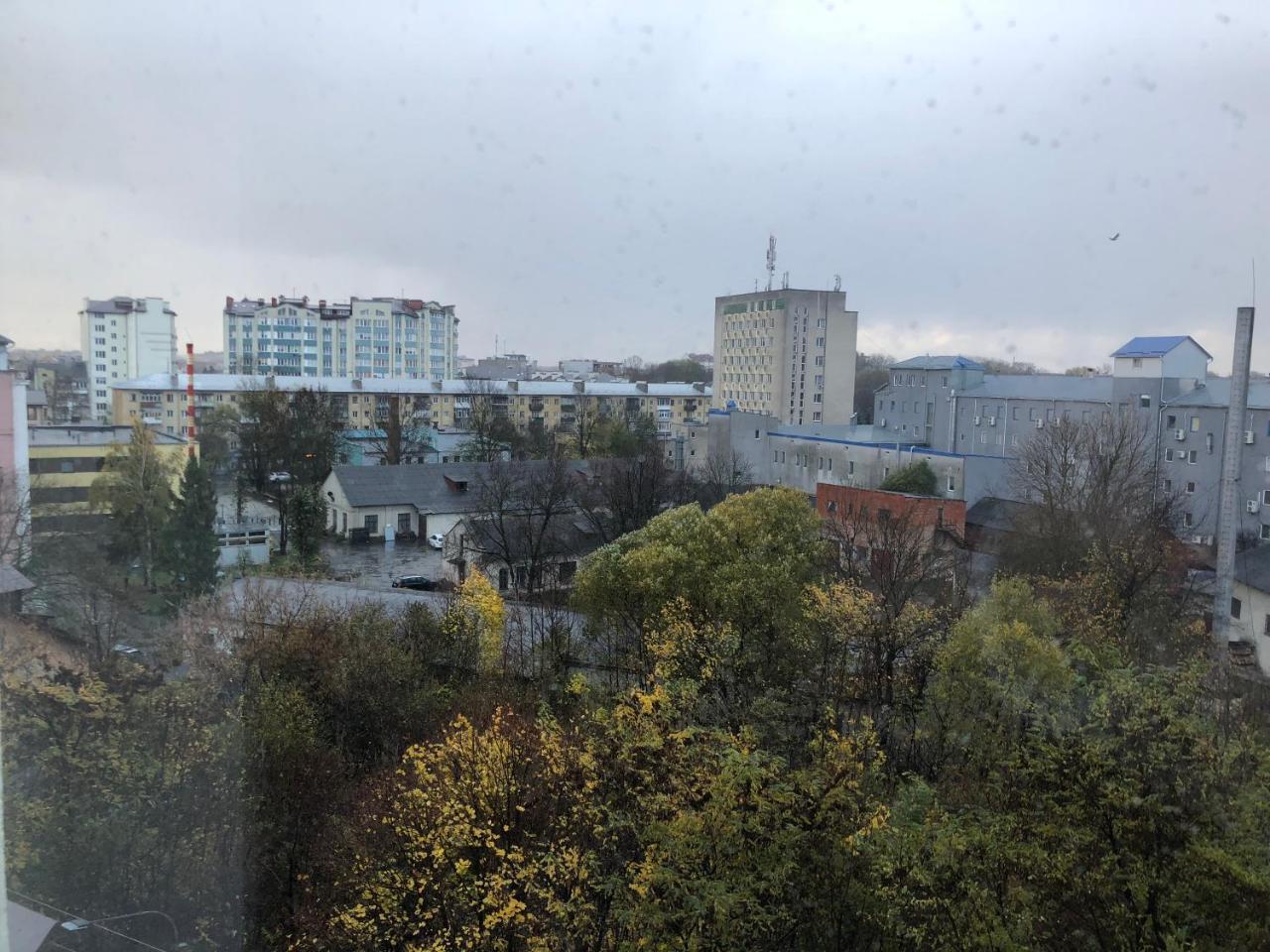 Apartment Ivano-Frankivsk Ngoại thất bức ảnh